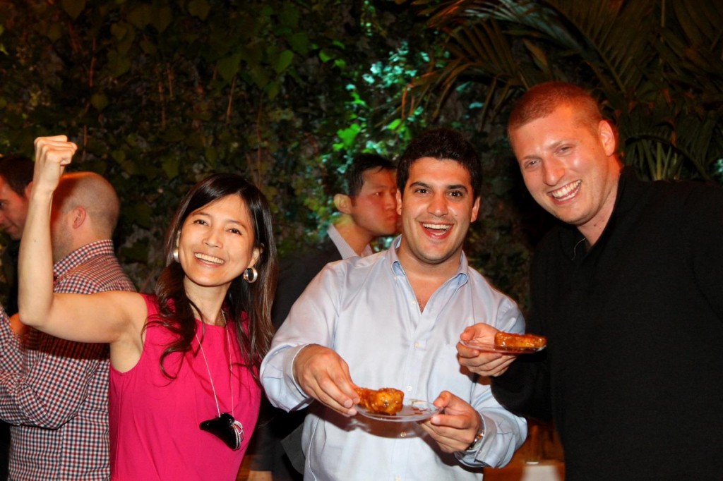 459569_573284572703289_688648617_o